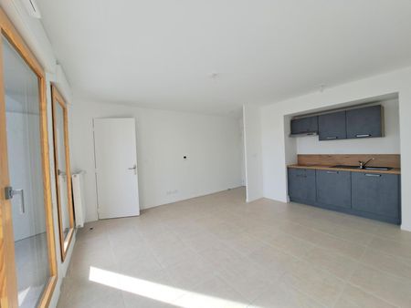 Location Appartement 2 pièces 43m² TOURS 37000 - Photo 3