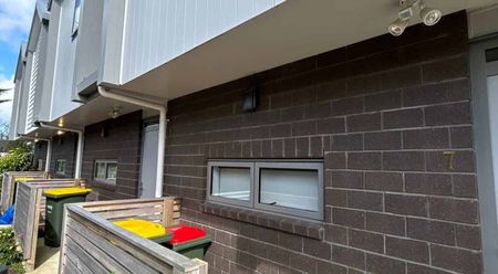 Be quick or miss out! - Photo 4