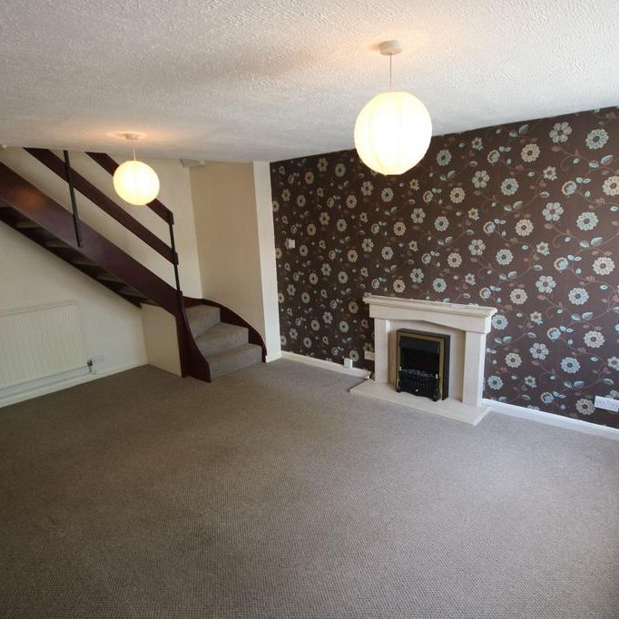 2 bedroom semi-detached house to rent - Photo 1