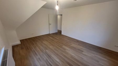 Sanierte Dachgeschosswohnung - Photo 3