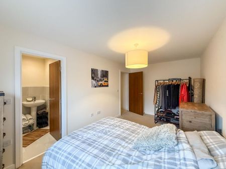 2 bedroom apartment to rent - Photo 3