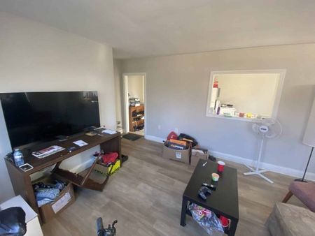 275 Helen St, Unit 4, Kingston, ON - Photo 2