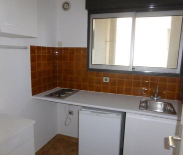 F1 26.25 m², balcon. Cuisine indépendante équipée. - Photo 1