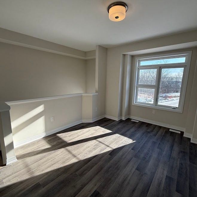 For Lease - 660 Colborne Street Unit# 50, Brantford, Ontario - Photo 1