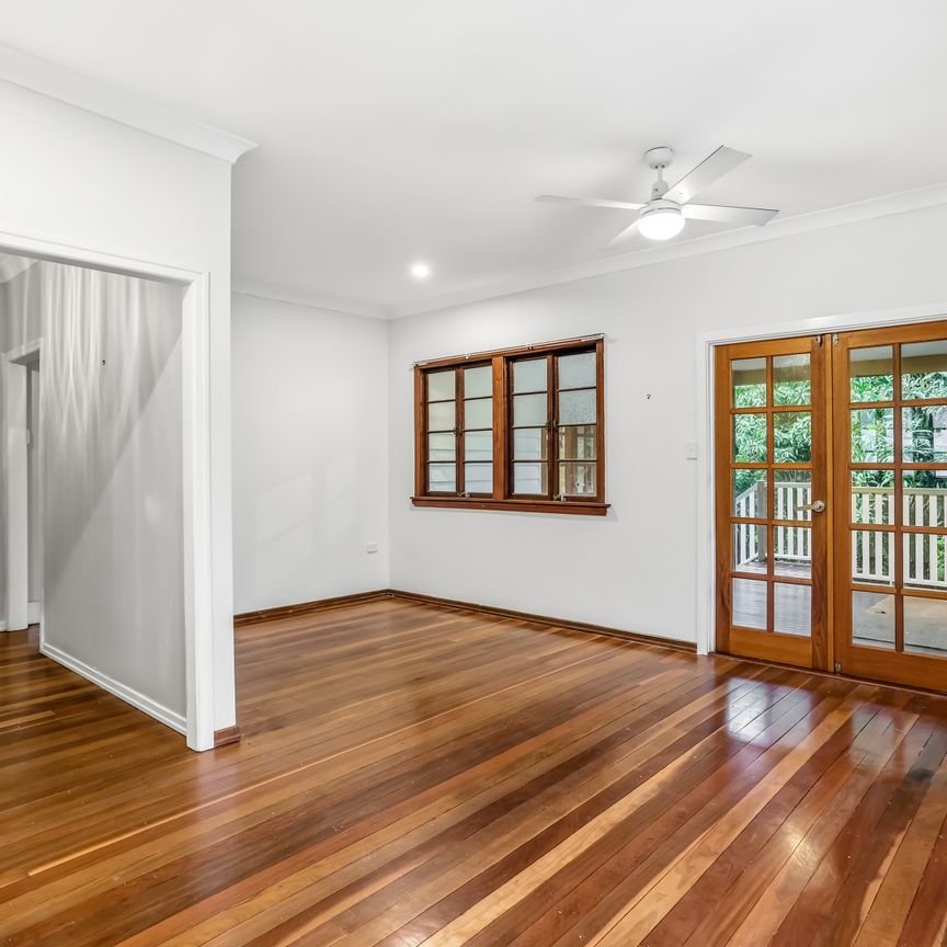 5 Equinox Street, Taringa QLD 4068 - House For Rent | Domain - Photo 1
