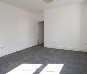 Middlewich Road, Northwich, CW9 - Photo 3