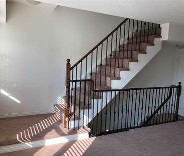 For Lease - 5605 Oscar Peterson Boulevard Unit# 6, Mississauga, Ont... - Photo 2