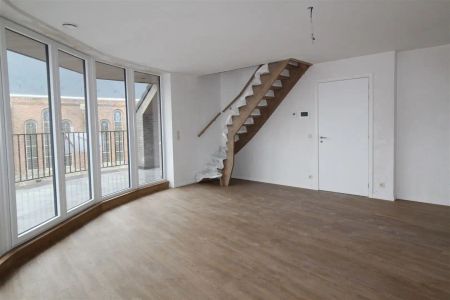 Duplex-appartement in kleinschalige residentie met lift - Photo 2