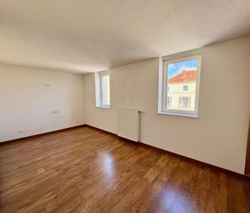 APPARTEMENT T3 A LOUER A ROANNE - CENTRE VILLE - Photo 5
