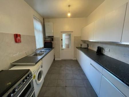 Westcotes Drive, Leicester - Photo 5