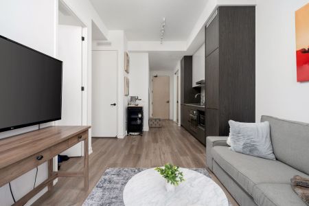 For Lease - 28 Interchange Way Unit# 1916, Vaughan, Ontario - Photo 2