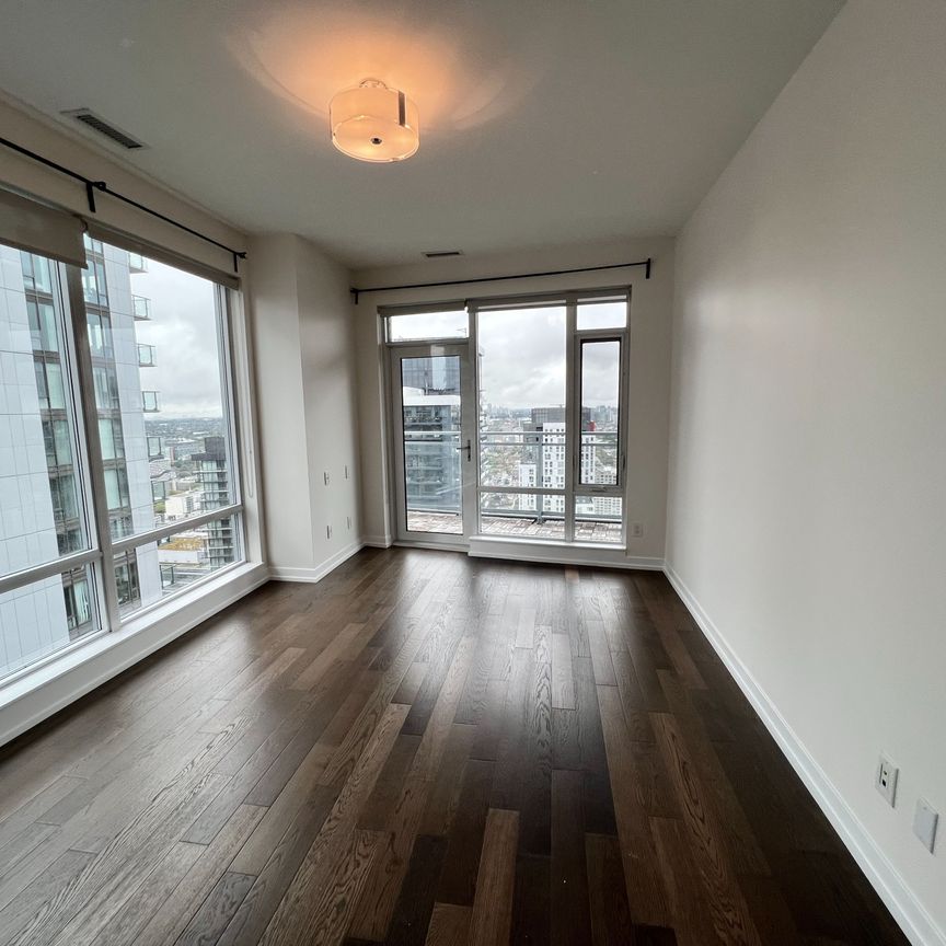 For Lease - 21 Widmer Street Unit# 4202, Toronto, Ontario - Photo 1