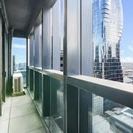 Stunning 2-Bedroom, 2-Bathroom Corner Apartment with Panoramic Views in Melbourne CBD - Photo 1