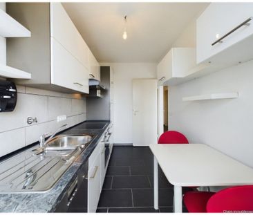 SONNIG & RUHIG - moderne Dachgeschosswohnung in begehrter Lage! - Photo 6