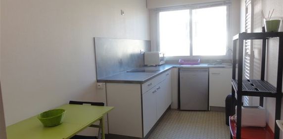 Location Appartement 1 pièce 32m² LE CREUSOT 71200 - Photo 2