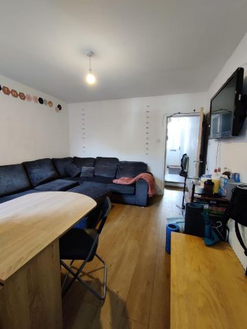 7 bedroom house to rent - Photo 3