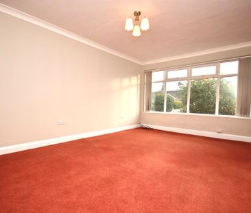 2 bedroom Detached House to let - Photo 1