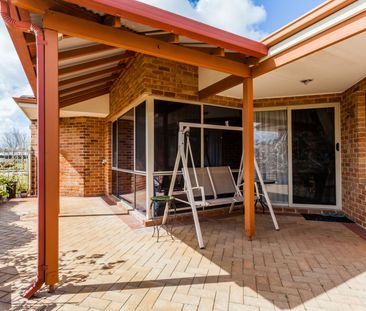 61 Sandringham Promenade, Canning Vale WA 6155 - House For Rent | D... - Photo 5