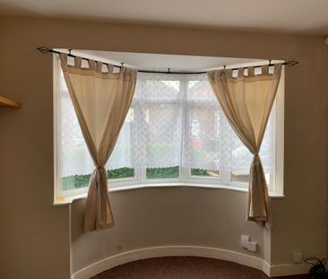 3 bedroom semi-detached house to rent - Photo 5