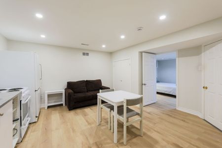 For Lease - 3 Minorca Place Unit# Lower 1, Toronto, Ontario - Photo 2