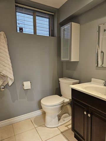 For Lease - 85 Lanark Avenue Unit# Lower, Toronto, Ontario - Photo 5