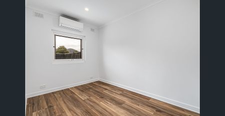 Stunning, fully renovated units now available - Don't miss out! - Photo 2