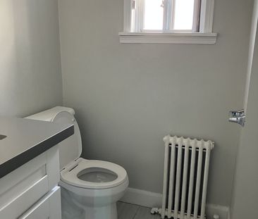 For Lease - 47 Dawes Road Unit# 3, Toronto, Ontario - Photo 4