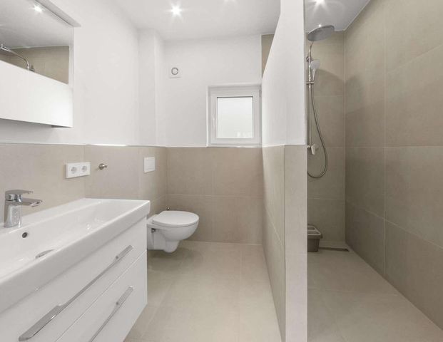 Top saniert & möbliert: All-Inclusive WG-Zimmer - Photo 1