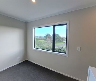 60/125B Metcalfe Road, Ranui - Photo 1