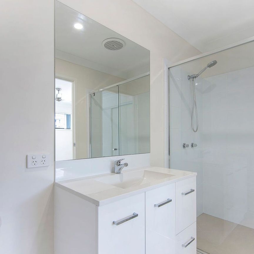 SPACIOUS AND STYLISH DUPLEX - Photo 1