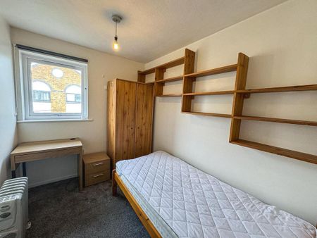 2 bedroom block of apartments to rent - Photo 4