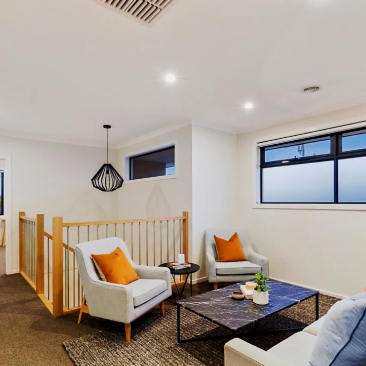 4 Bed, 2 Bath - Photo 1