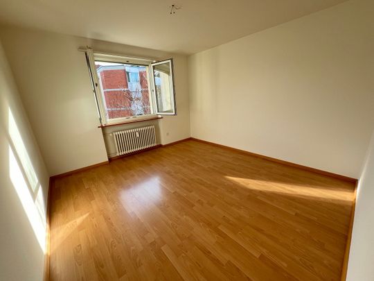 3 Zimmer, 69 m², 3. Stock - Foto 1