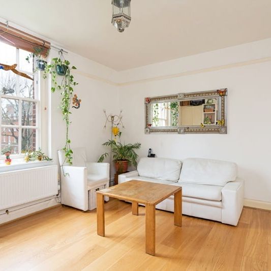 3 Bed Flat, Croftdown Road, NW5 - Photo 1