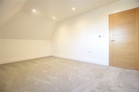1 bedroom Flat in Lexicon View, Bracknell - Photo 2