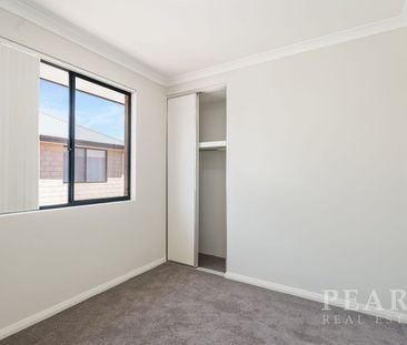 Modern & Secure 2-Bedroom Apartment - Photo 4
