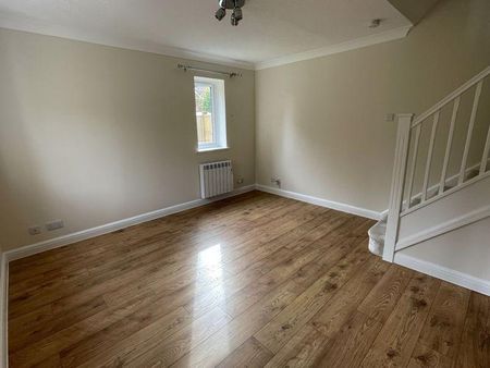 1 bedroom semi-detached house to rent - Photo 4