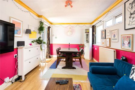 Arundel Grove, N16 - Photo 4