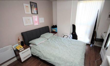 3 bedroom apartment to rent - Photo 5