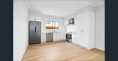 Accessible Living - Fully Furnished - Photo 3