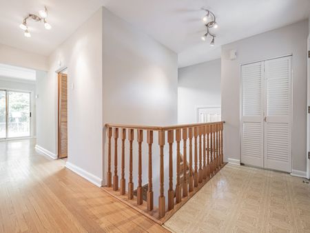 For Lease - 82 Ravenscrest Drive, Toronto, Ontario - Photo 3