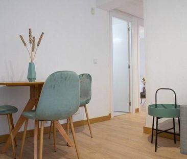 Piso de alquiler en Casco Antiguo - Photo 1