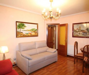 Piso de alquiler en Gijón - Cl Doctor Bellmunt, Barrio del Centro - Foto 1