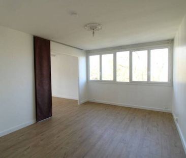 Appartement 4 pièces - - Photo 1