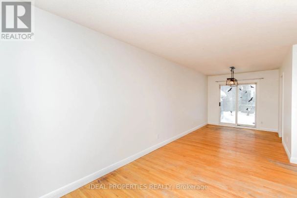 103 SHERWOOD STREET - Photo 1