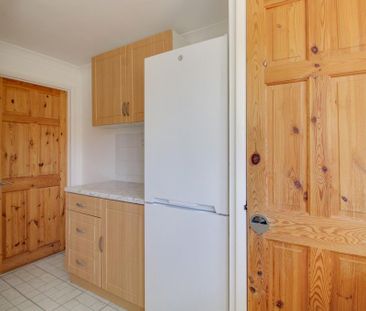 2 bedroom terraced house to rent - Photo 6