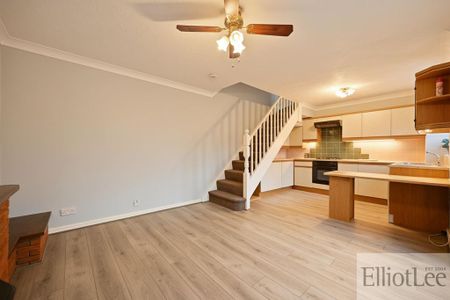 1 bedroom terraced house to rent - Photo 2