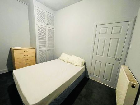 1 Bed Flat, Downfield Place, EH11 - Photo 4