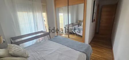 Alquiler de piso en Calle Mar Egeo - Photo 2