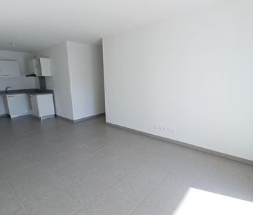 location Appartement T2 DE 46.95m² À CASTELNAU-LE-LEZ - Photo 2